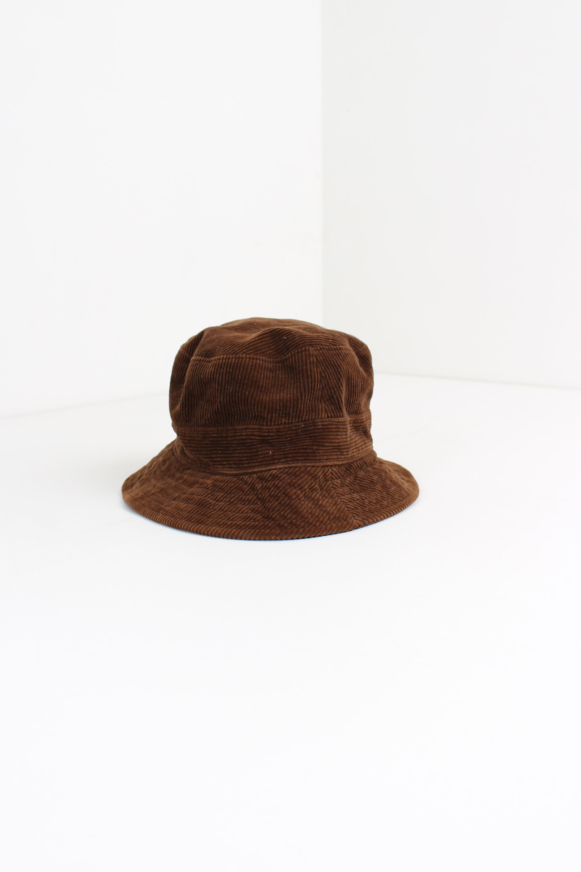 DO! FAMILY LIMITED bucket hat
