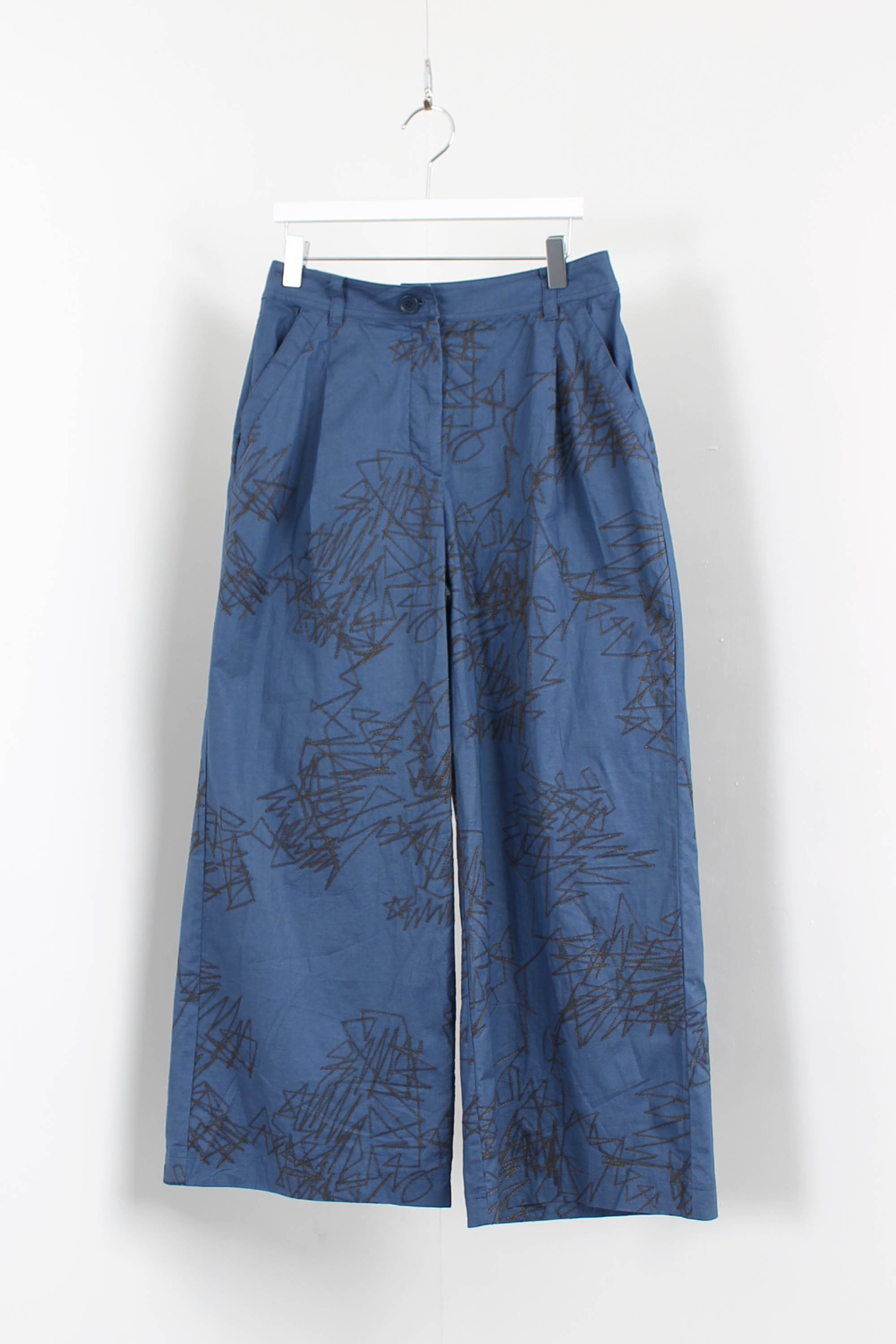 HIROKO KOSHINO stitch pants