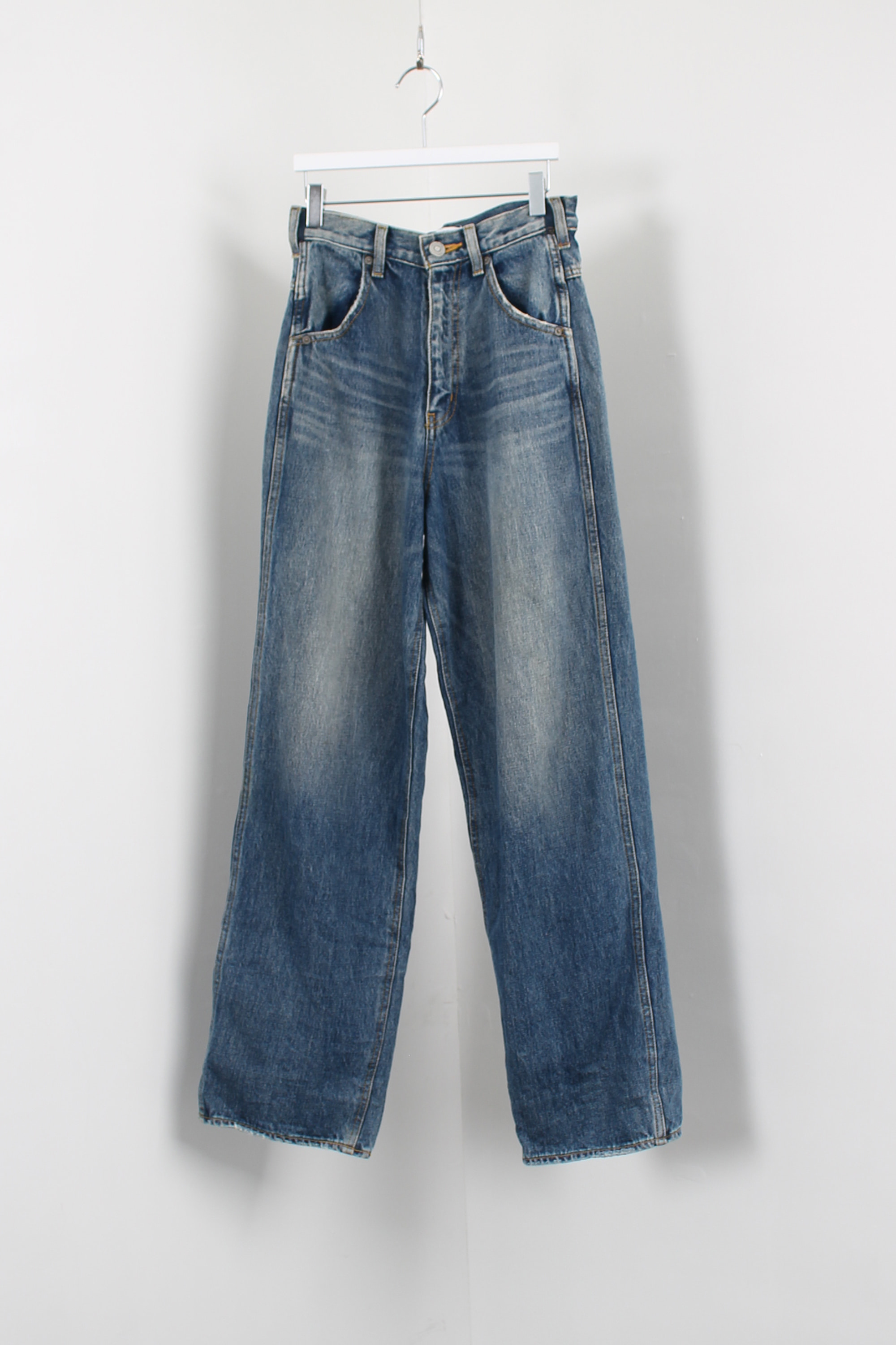 moussy washed jean