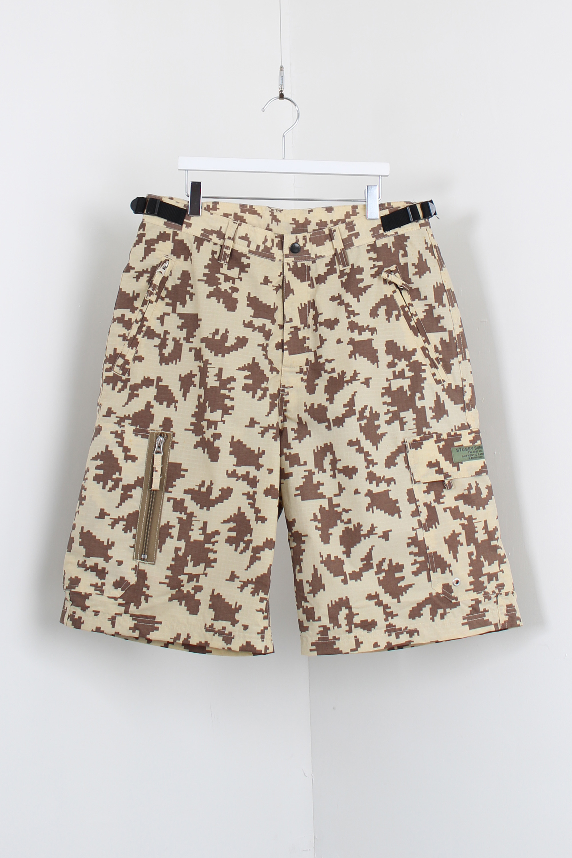 90s STUSSY desert camo shorts