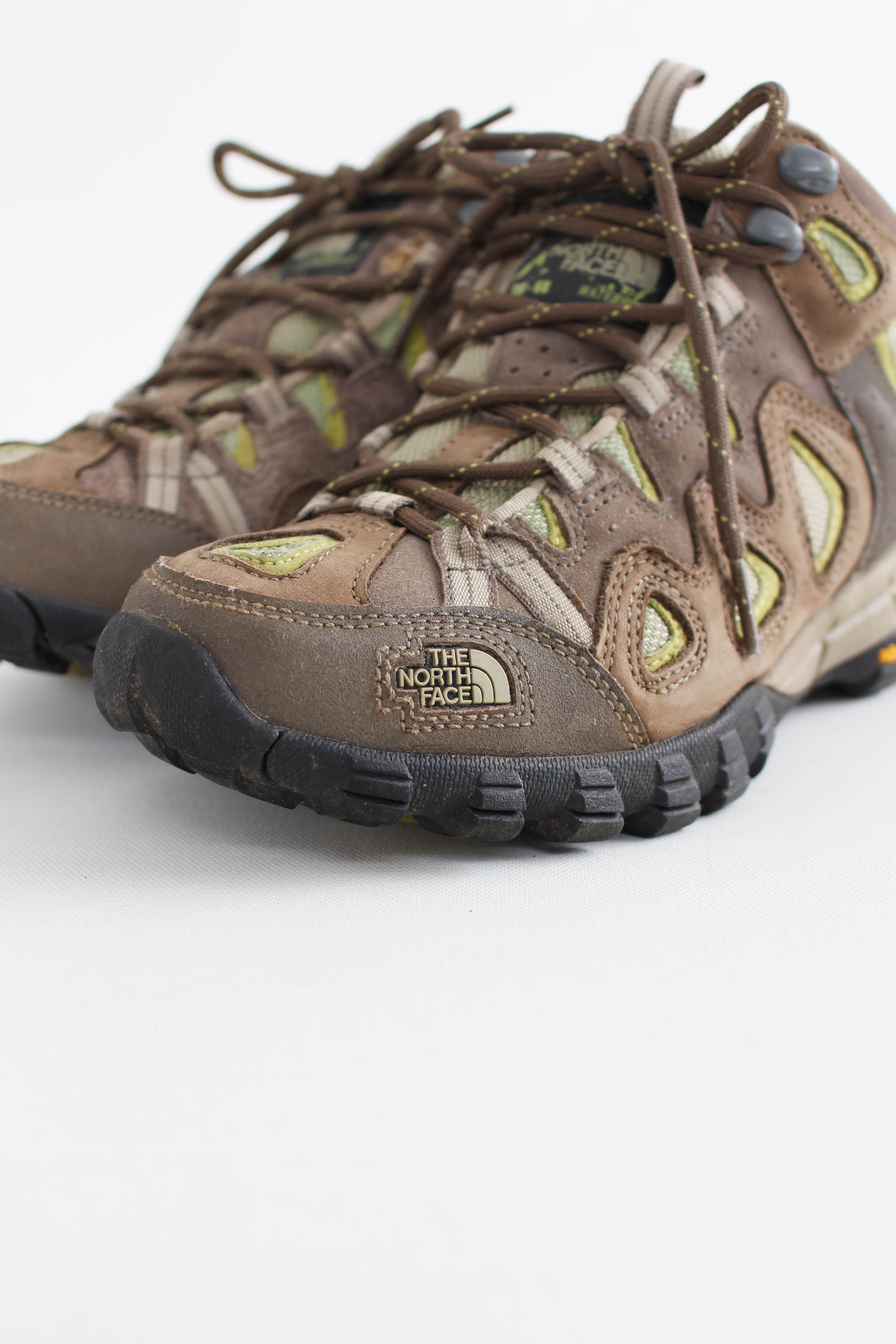 THE NORTH FACE hiking shoes