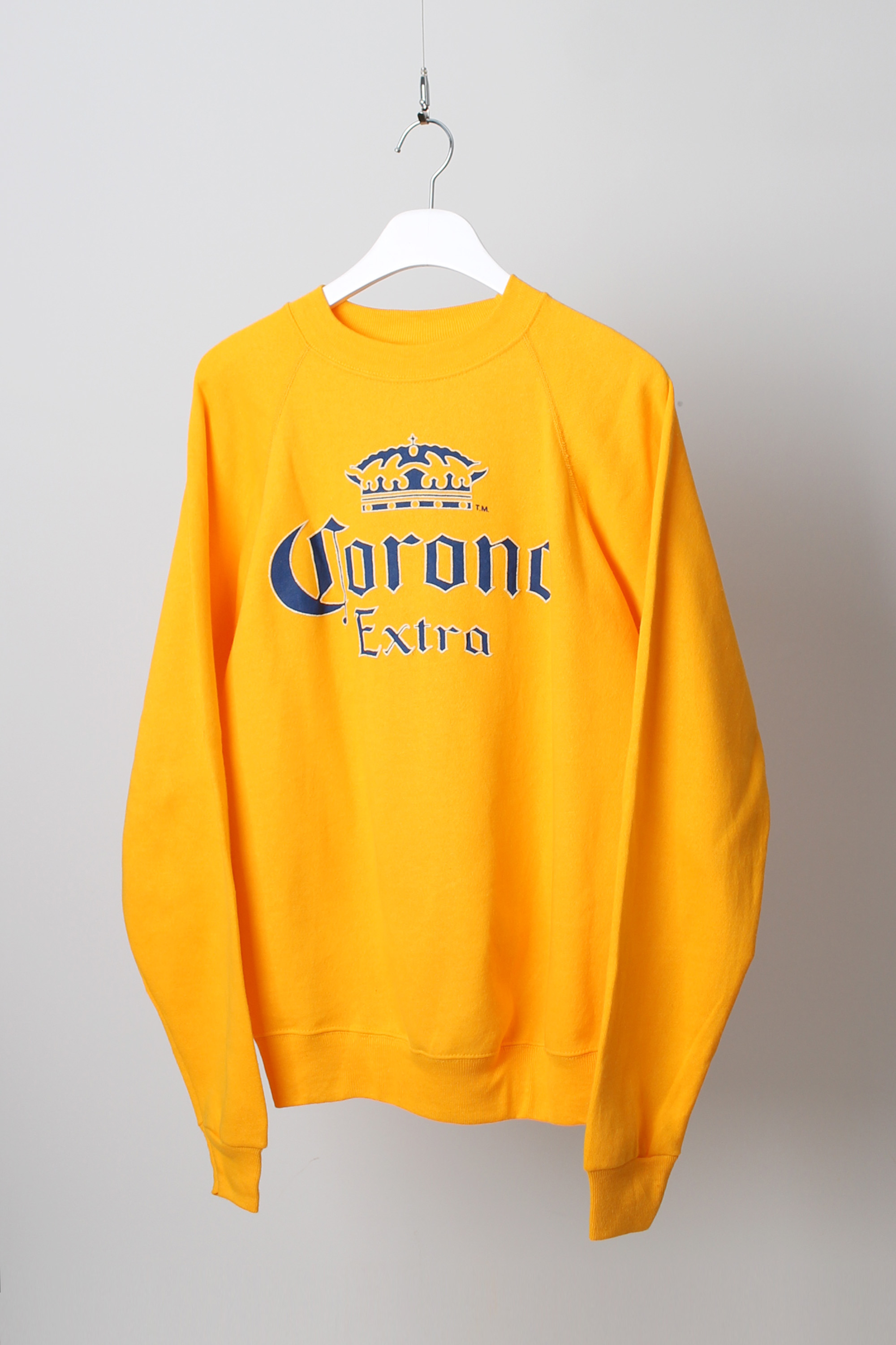 1990&#039;s hanes &quot;Corona Bear&quot; sweatshirt