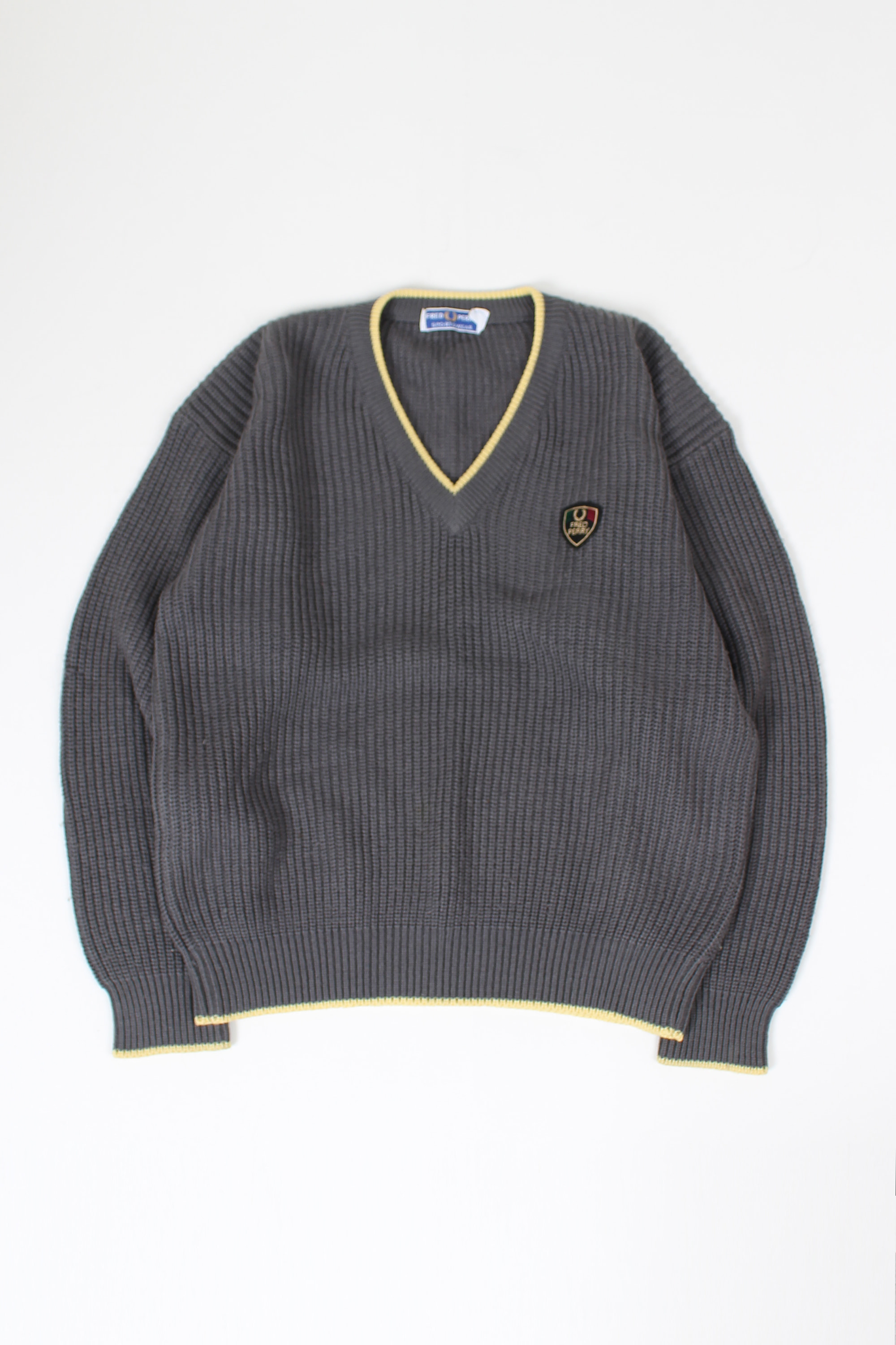 Fred Perry V neck knit