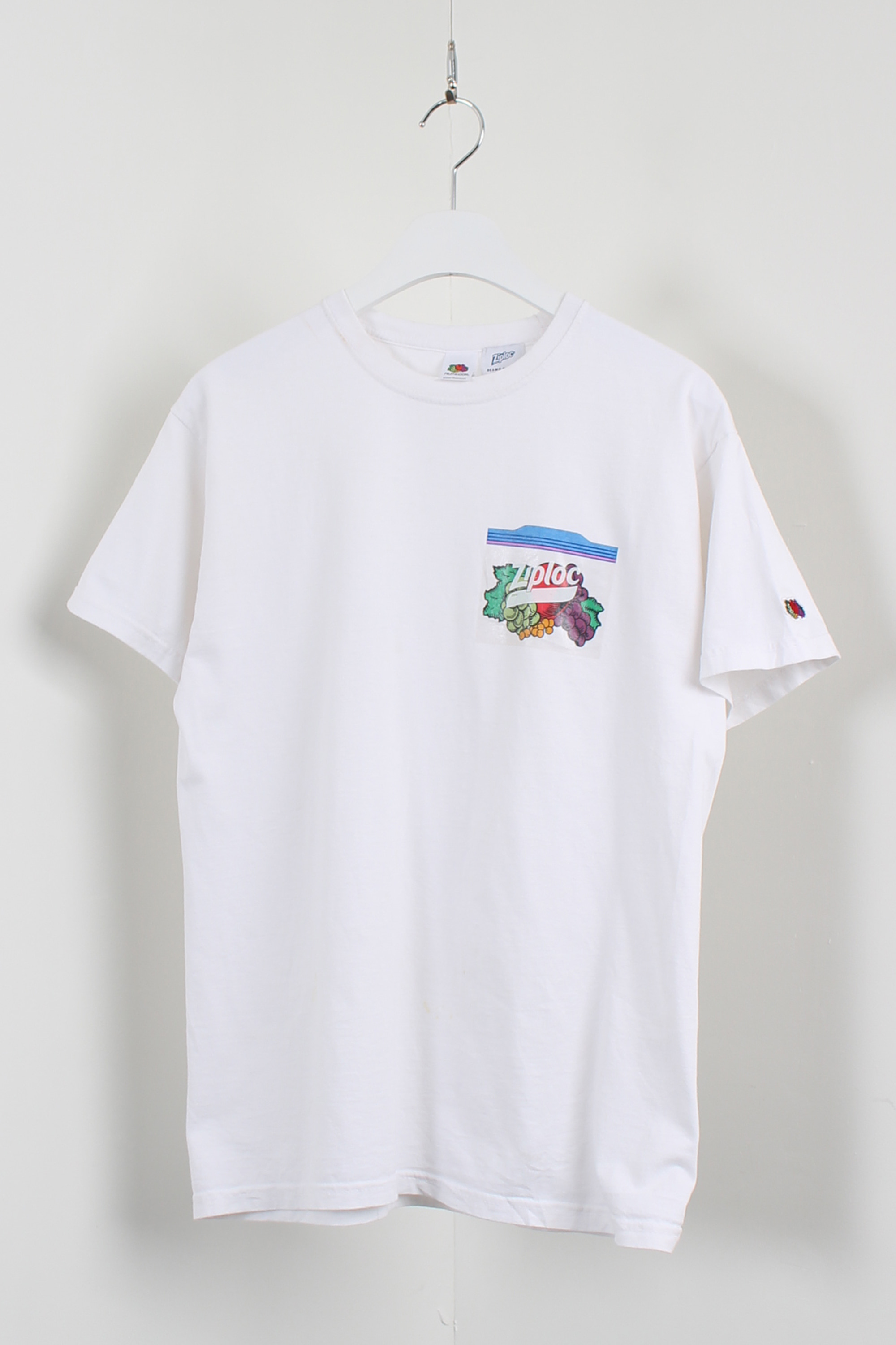 BEAMS COUTURE X Ziploc® t-shirt