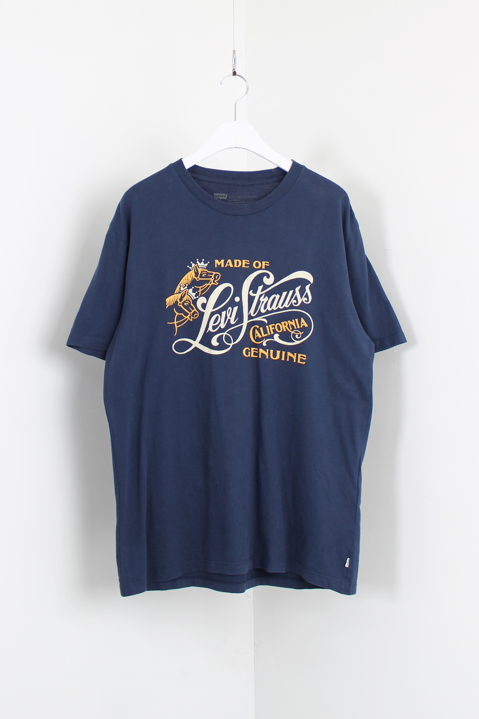 Levi&#039;s  t- shirt