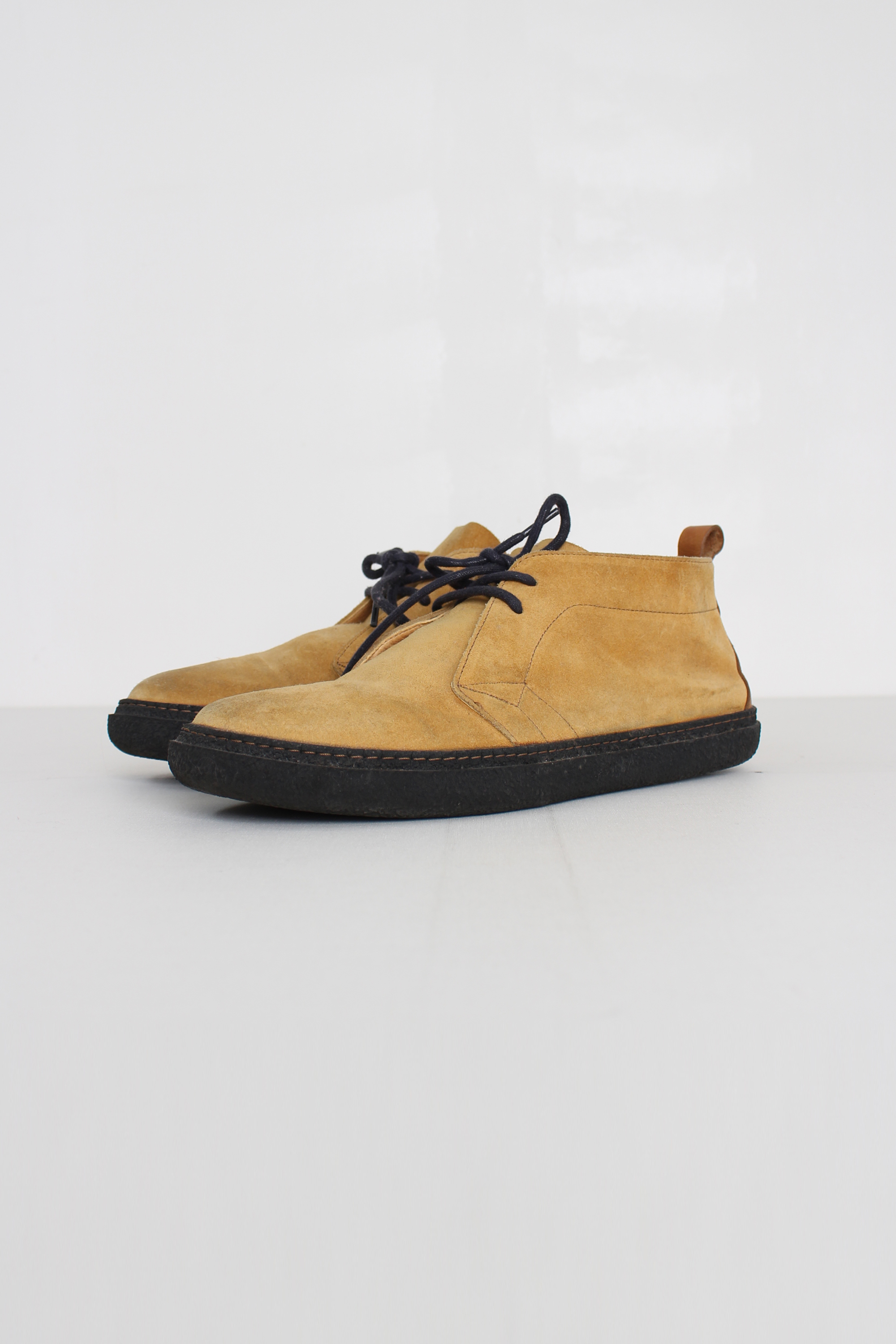 fred perry chukka boots