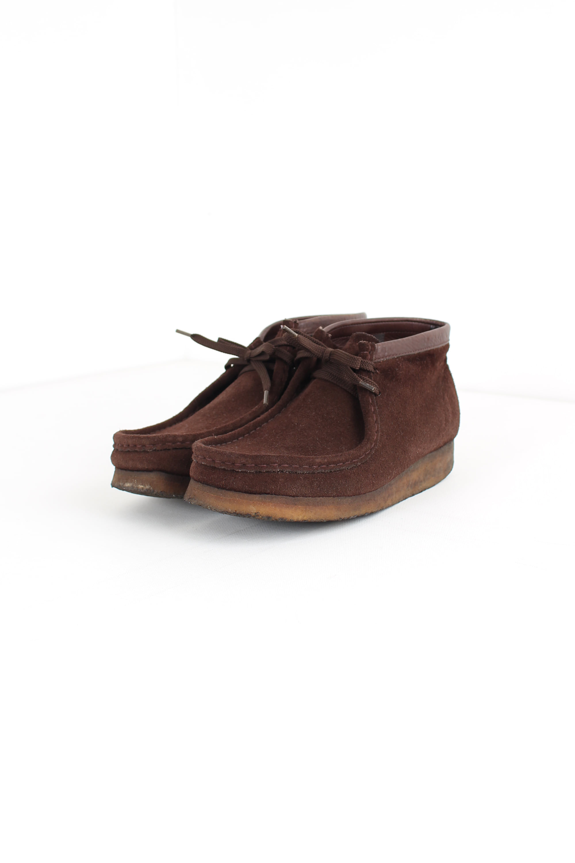 clarks wallabees boots