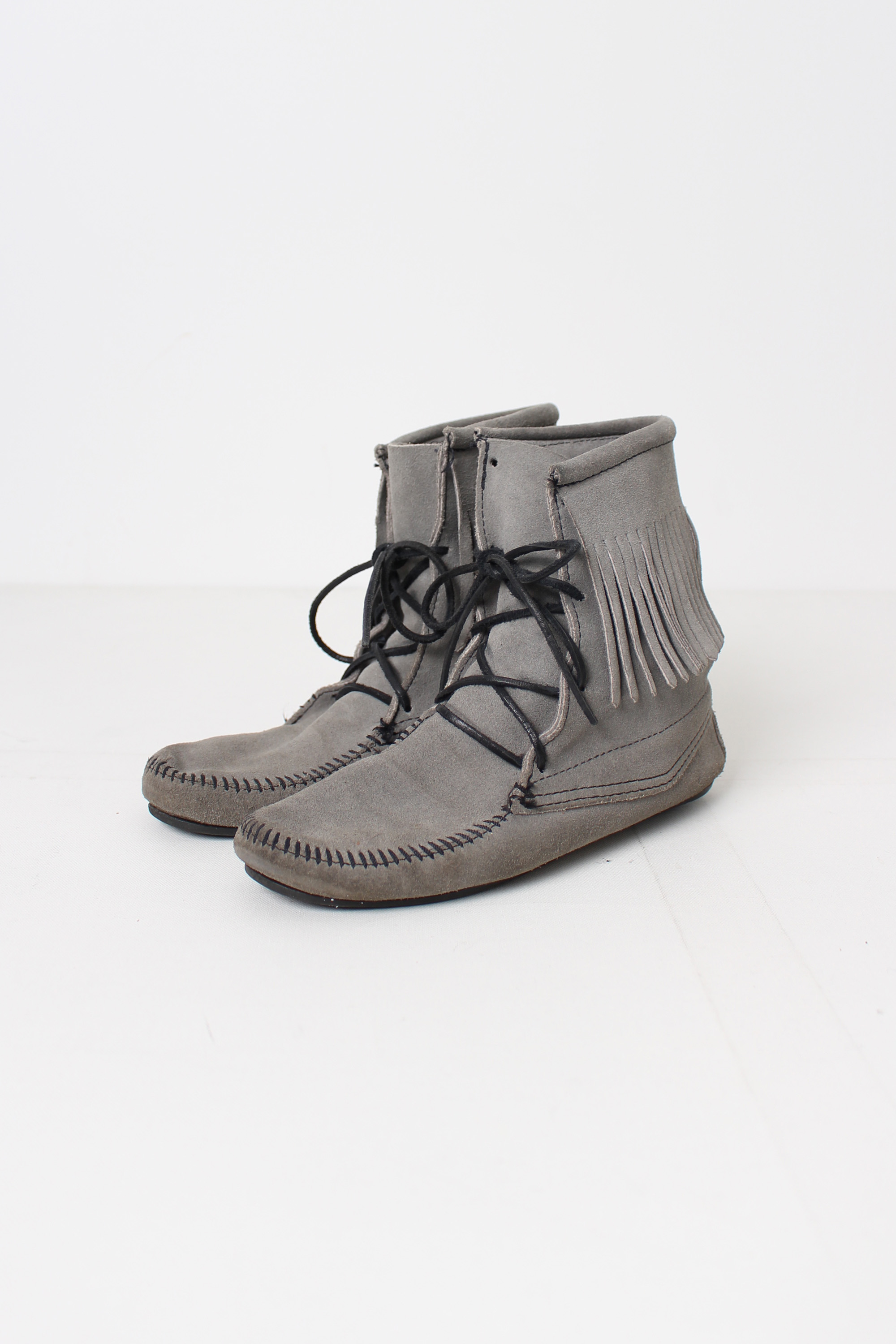 minnetonkal boots
