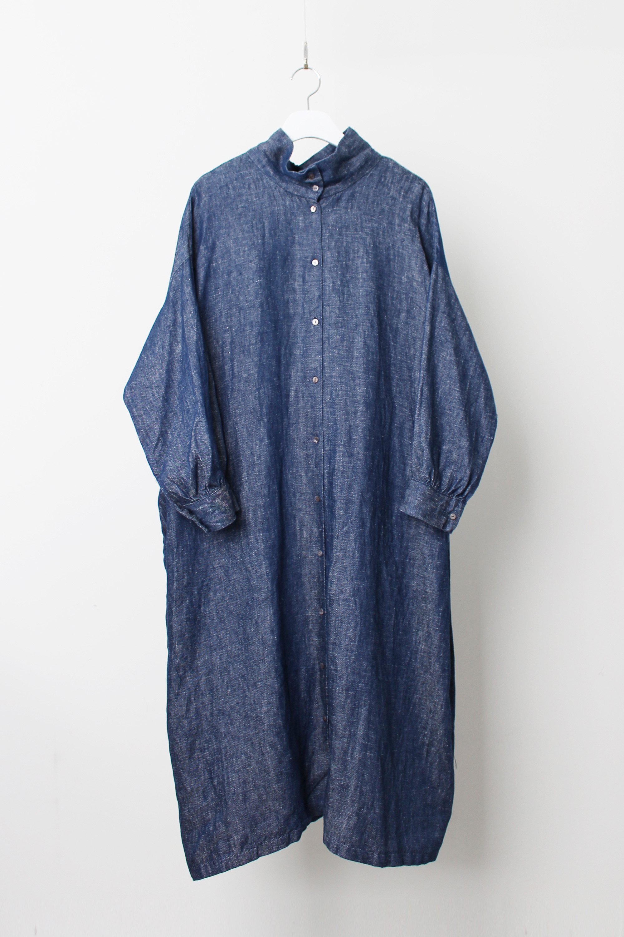 08Mab Over linen one-piece
